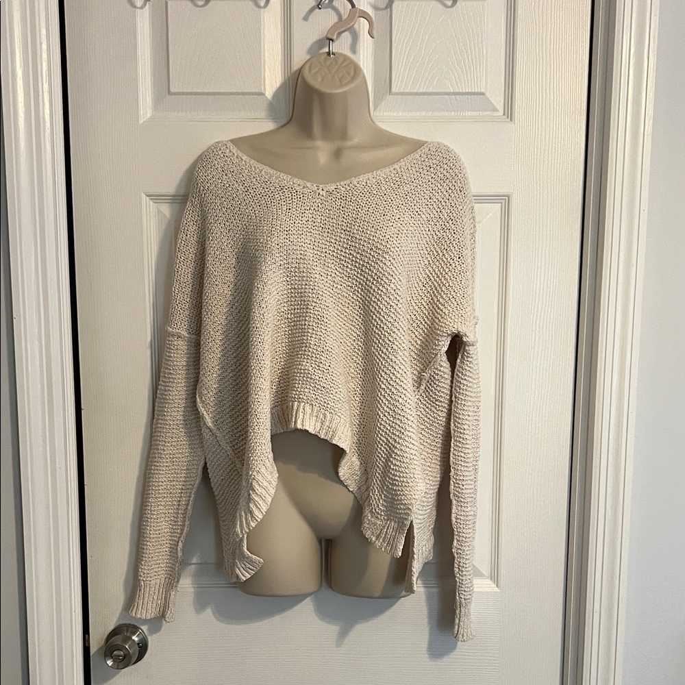 By together Cream V-Neck Women Sweater sz M